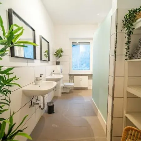 Gemuetliche Am Hauptbahnhof Koblenz Apartment